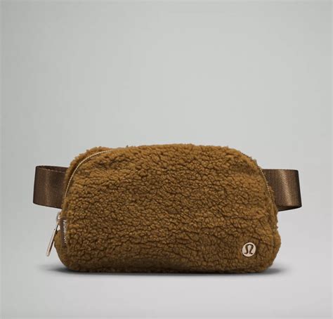 lululemon belt bag furry.